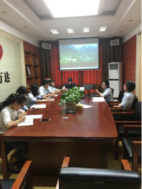 湖南万达首次支部主题党日运动 -寓目《迷失》警示教育专题片